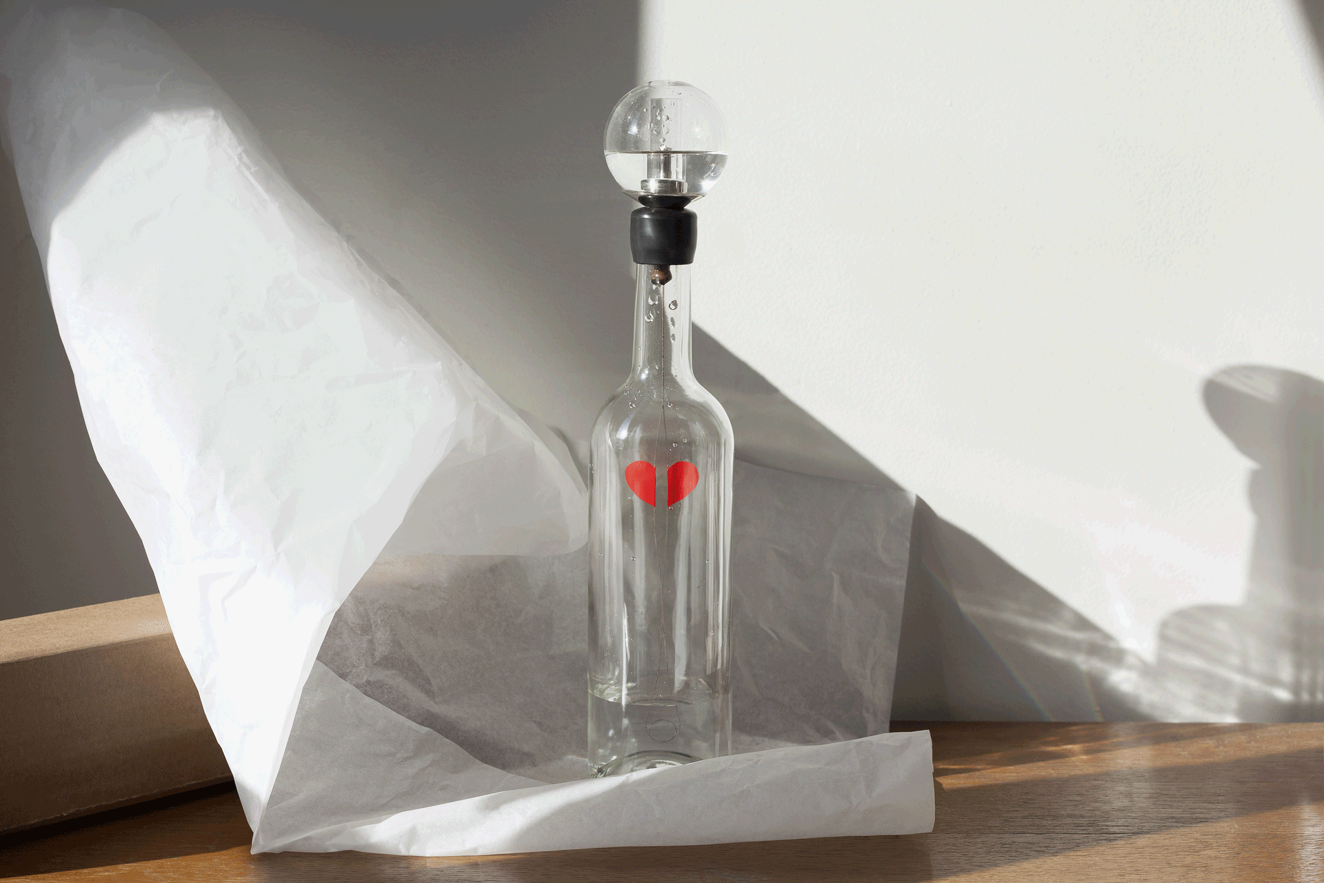 鼓動するハートのボトルアート